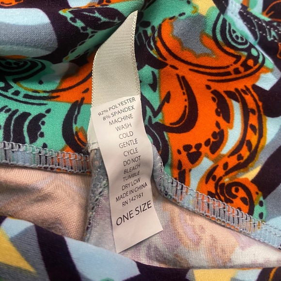 NWOT LulaRoe OS Leggings - Picture 3 of 4
